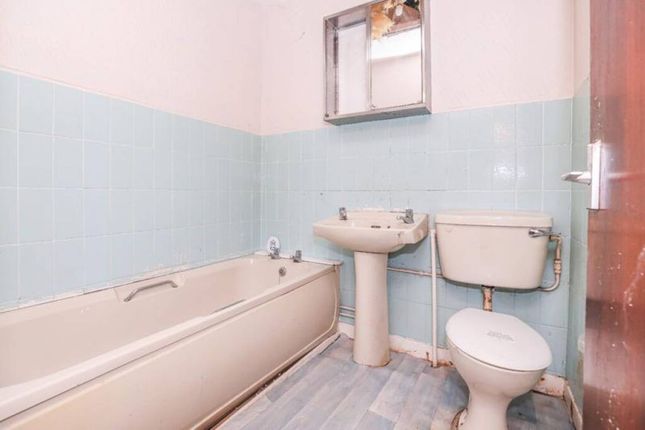 PROPERTY PORTFOLIO, North Lanarkshire photo 4