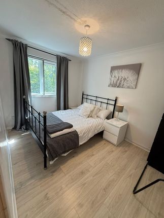 Wavel Place, London photo 4