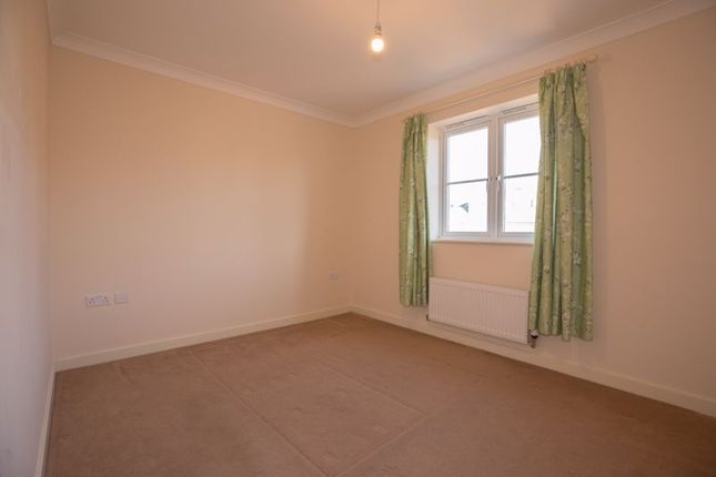 8, Dixy Close, St. Neots photo 5