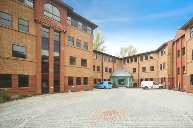 Flat for sale in Castle Street, Taunton