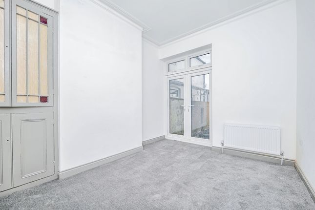 4, Ty-Mawr Road, Cardiff photo 3
