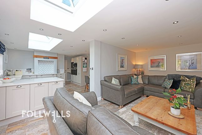 70 Myott Avenue, Newcastle photo 3