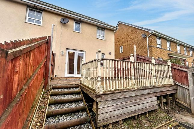 105, Ynys Y Wern, Port Talbot photo 2