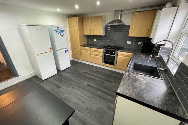 Burley Lodge Road, Leeds photo 2