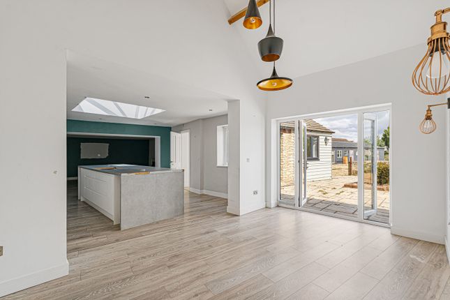Elmstone Court,, Upper Minety, Wiltshire photo 4