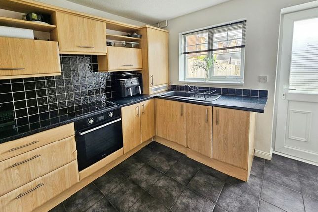 6, Greenfield Drive, Choppington photo 3