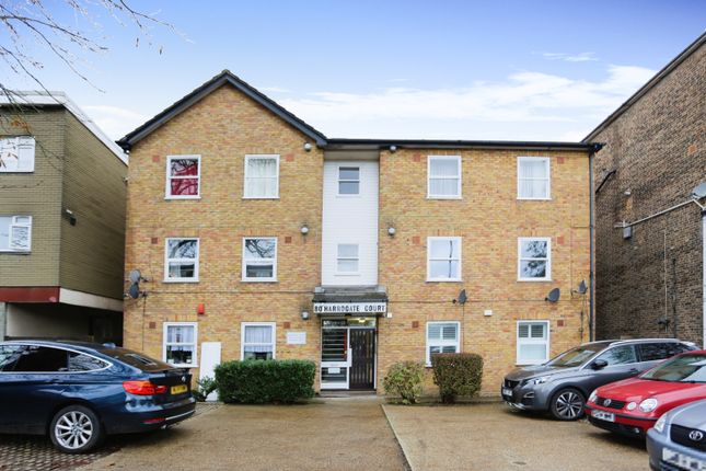 Flat for sale in 80 Burnt Ash Hill, Lee, London