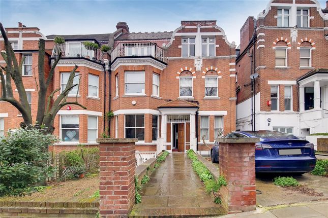 Thumbnail Flat to rent in Langland Gardens, Hampstead, London