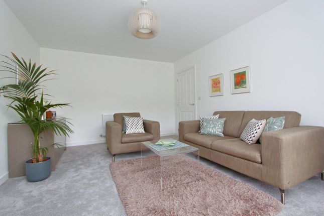 26, Cleve Leaze, Thornbury photo 4