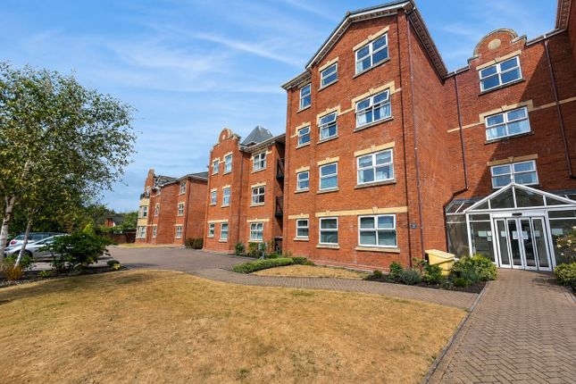 Apartment 48, Regency Court, Southport photo 2