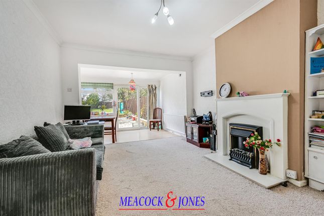 74, Hunter Avenue, Brentwood photo 4