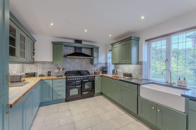 93 Bicester Road, Kidlington photo 3