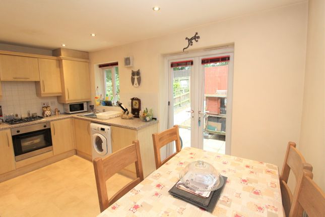22, Tunstall Close, Bury photo 4
