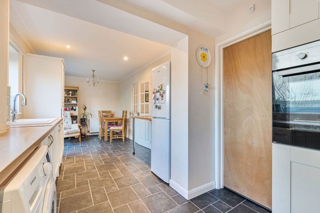 3, Mawes Court, Gunnislake photo 2