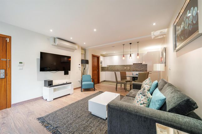 Flat 2, 73A Maygrove Road, London photo 4