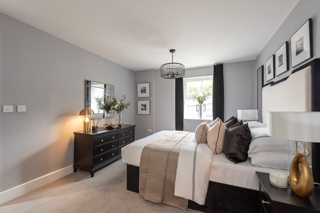 Flat for sale in Bloomfield Road, Harpenden, Hertfordshire