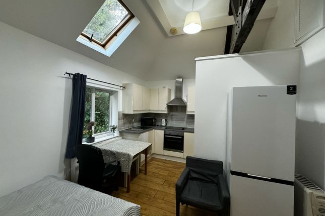 35b, Jersey Road, HOUNSLOW photo 3