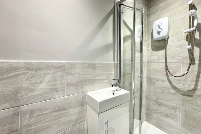 Flat 4, 40, Forbes Avenue, Potters Bar photo 4