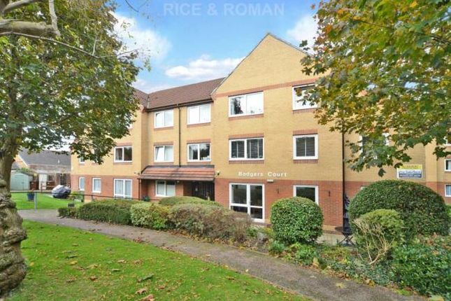 Flat for sale in Badgers Court, Epsom