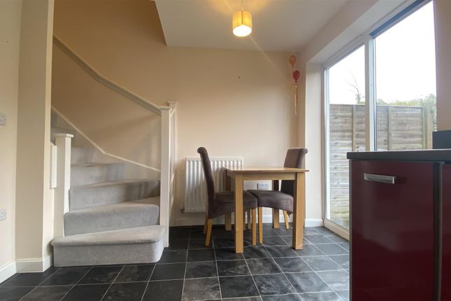 39, St. Lucia Crescent, Bristol photo 4