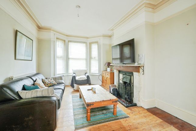 148, Crabble Hill, Kent photo 4