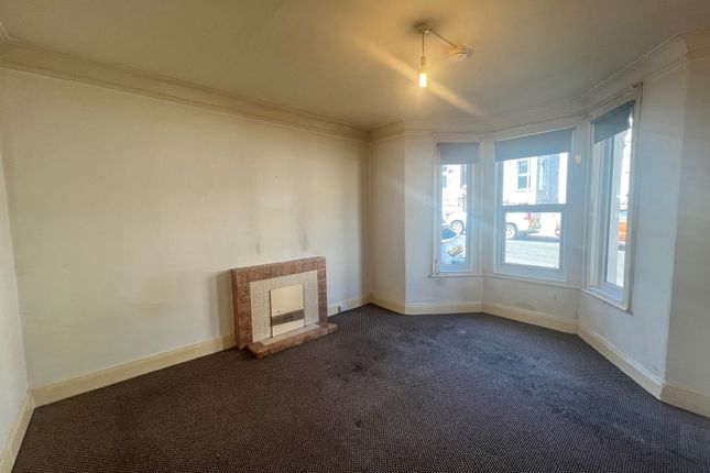 22 Ashford Road, Plymouth photo 2