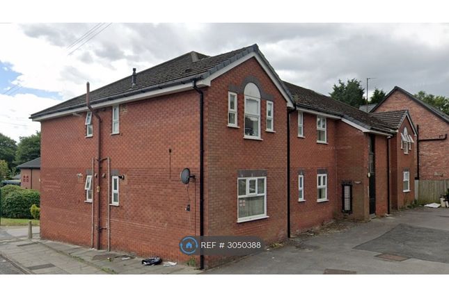 Flat, Litchfield Court Boardman Lane, Middleton, Manchester photo 2