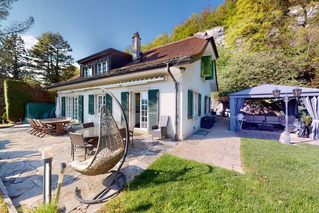 Villa for sale in Eclépens, Canton De Vaud, Switzerland