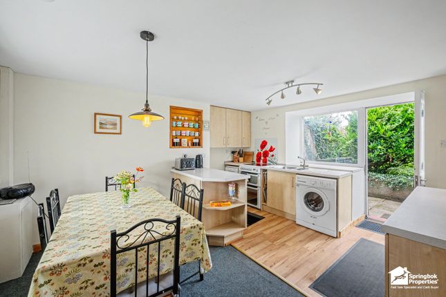 60, Main Street, Leven photo 4