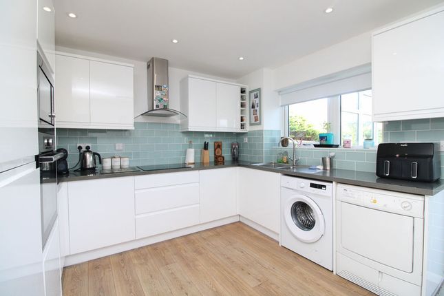 9, Cloverhill Drive, Ryton photo 4