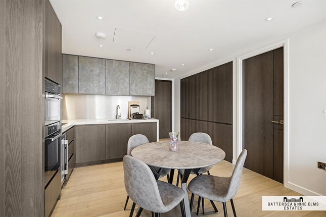 Apartment A902, 8, Carnation Way, London photo 4