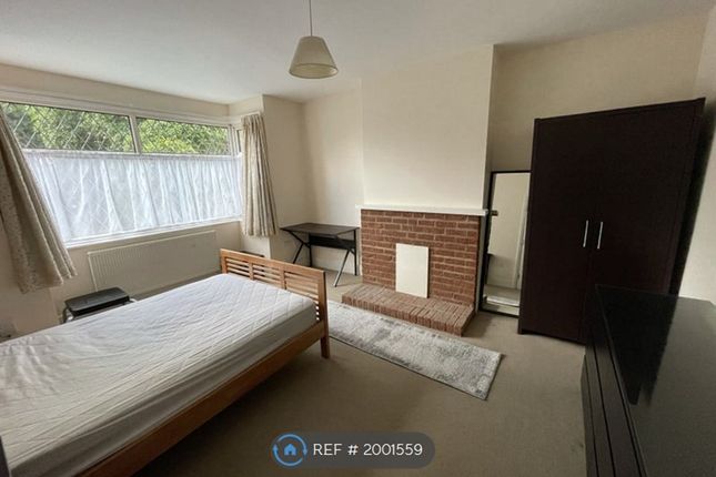 Room to rent in Jersey Road, Hounslow
