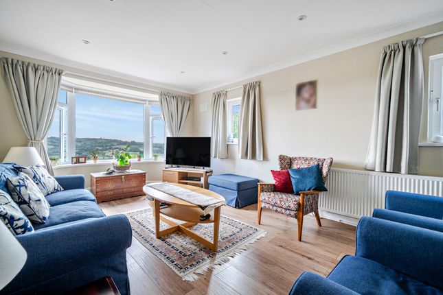 Mimosa,, Fluder Crescent, Newton Abbot photo 2