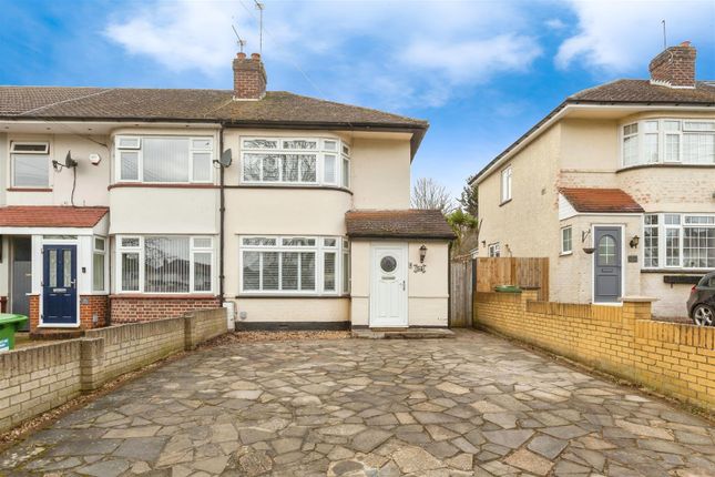 End terrace house for sale in Stanhope Road, Burnham, Slough
