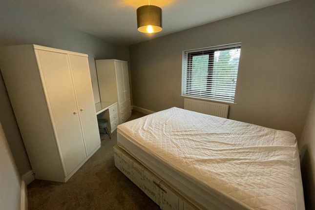 Mellor Road, Cheadle Hulme photo 5