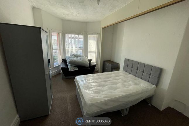 Mellor Road, Birkenhead photo 2
