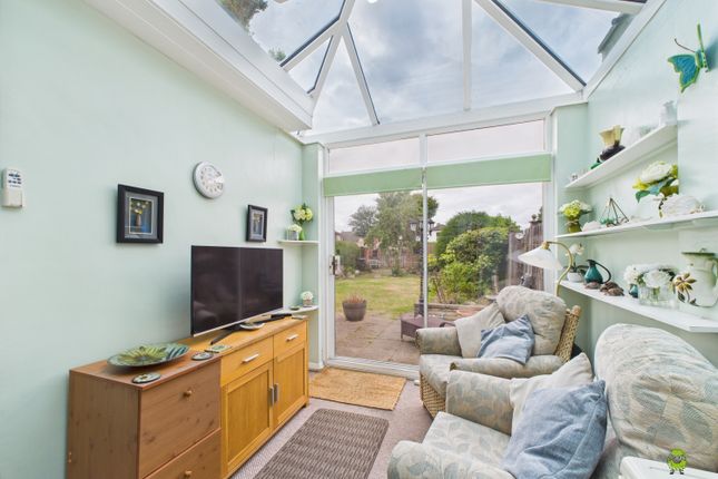 Presented By Robert At Ewemove Bexleyheath And Dar