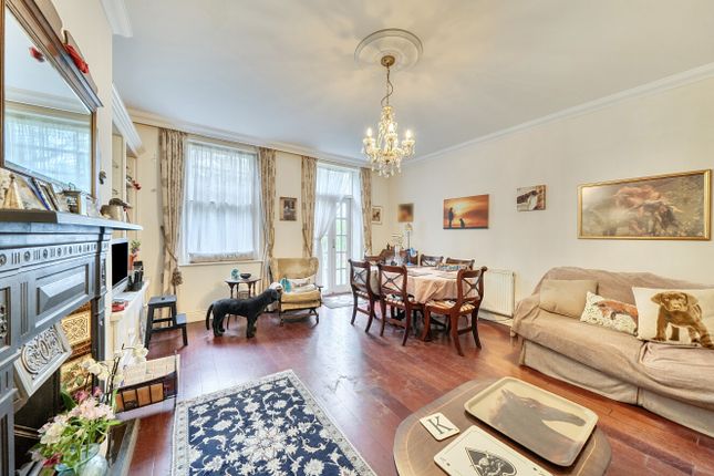 Flat 1, 19, Shepherds Hill, London photo 2
