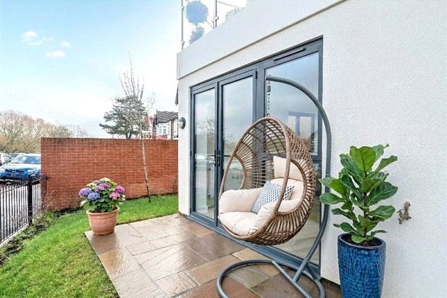 16, Forest View, London, E4 photo 4