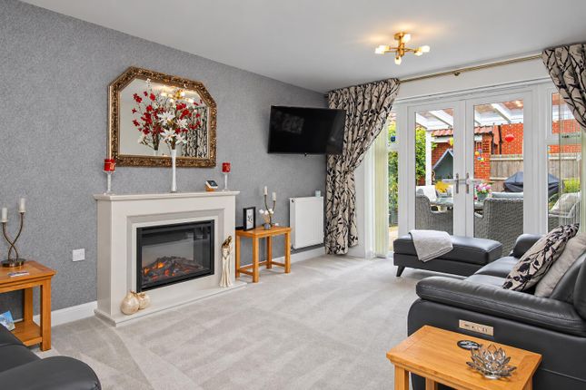 1, Pintail Lane, Thrapston photo 4