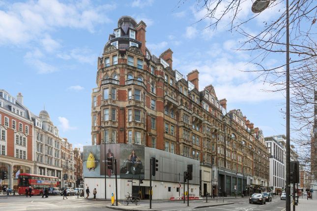 3-bed flat on 141, Knightsbridge, London, £3,100,000