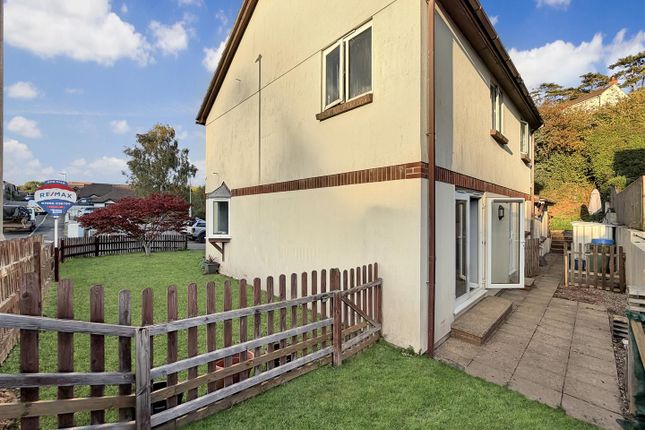 Campion House, Larksmead Close, Newton Abbot photo 4