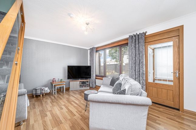 106, Craigmount, Kirkcaldy photo 4