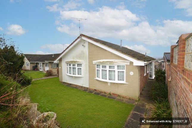3-bed other on 27 Birkdale Drive, Folkestone, £315,000