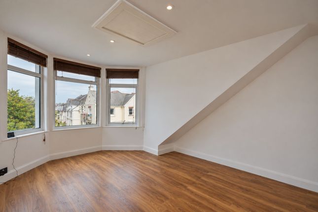 Flat 8, Ivanhoe, Newquay photo 5