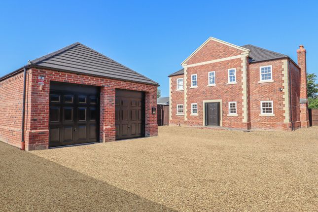 Main Road, West Winch, King's Lynn PE33, 4 bedroom detached house for ...