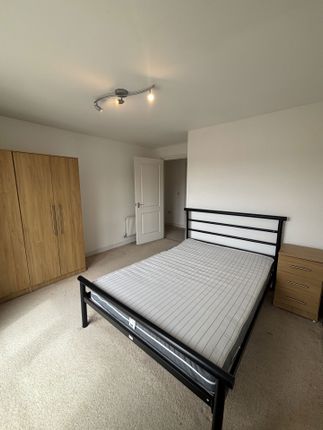 Flat 60 Aurora Court, Romulus Road, Gravesend photo 3