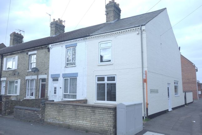 Shared accommodation to rent in Padholme Road, Peterborough, Cambridgeshire.