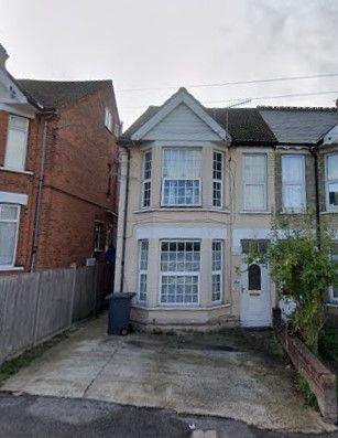 Thumbnail Block of flats to rent in Benjamin Road, High Wycombe