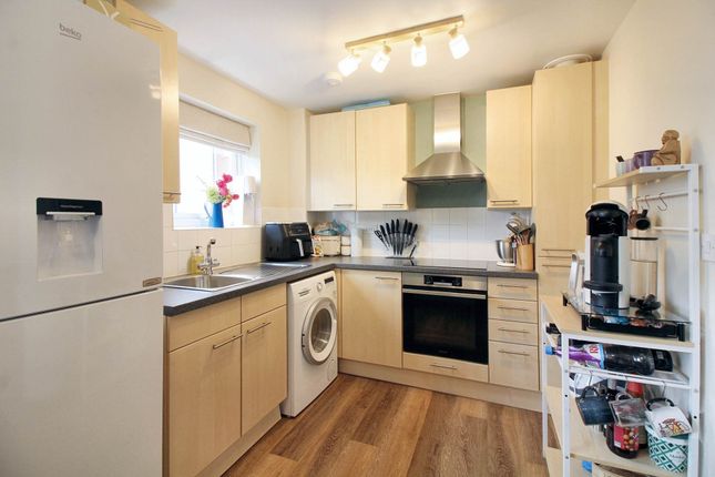 14, Kerr Place, Aylesbury photo 2